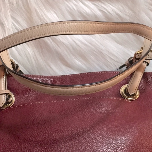MICHAEL KORS Burgundy Leather Jet Set Tote. EUC - Picture 11 of 13
